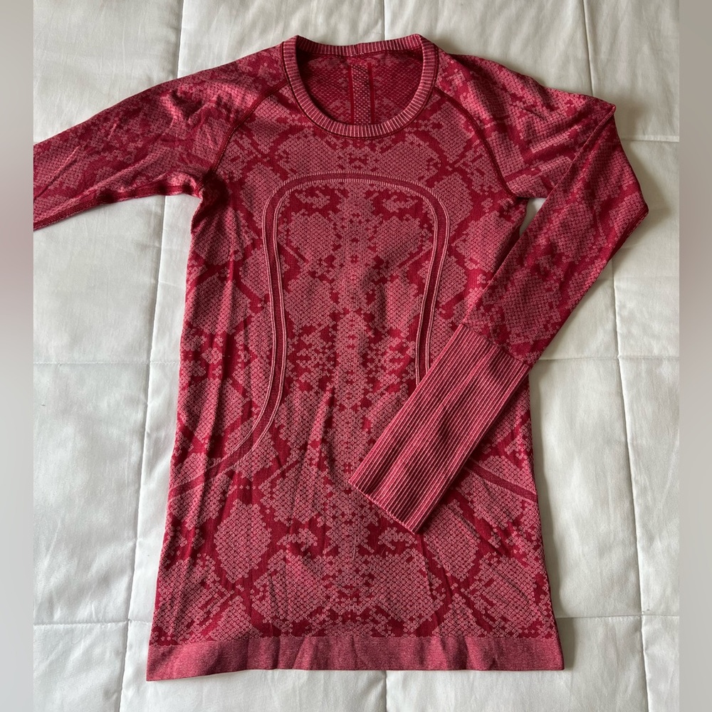 Lululemon Swiftly Tech Long-Sleeve Shirt